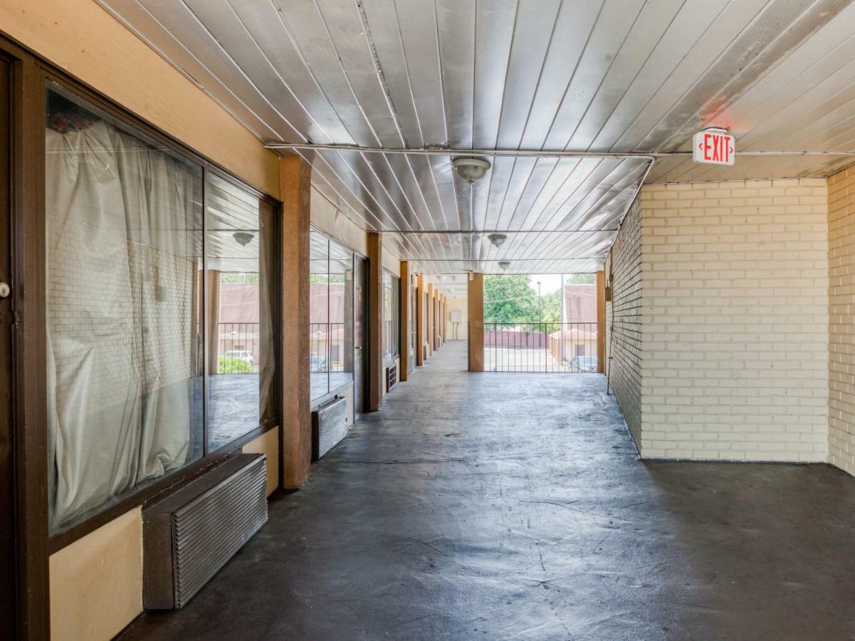 Oyo Hotel Decatur I-20 East & Wesley Club Dr Luaran gambar